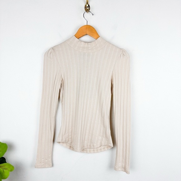 Free People Scarf Tie Back Mock Neck Cream Top Sz S - Picture 2 of 8